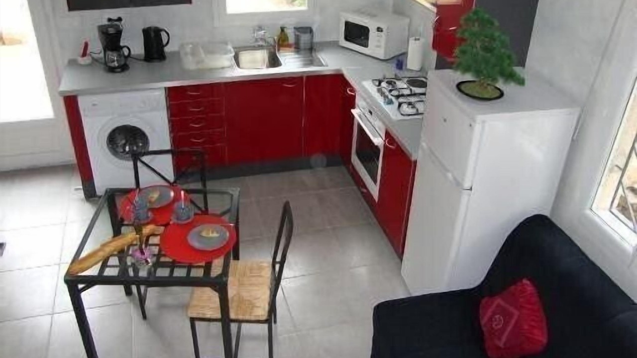 Photo of Kitchen in Velleron