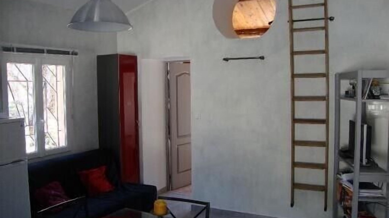 Photo of Livingroom in Velleron