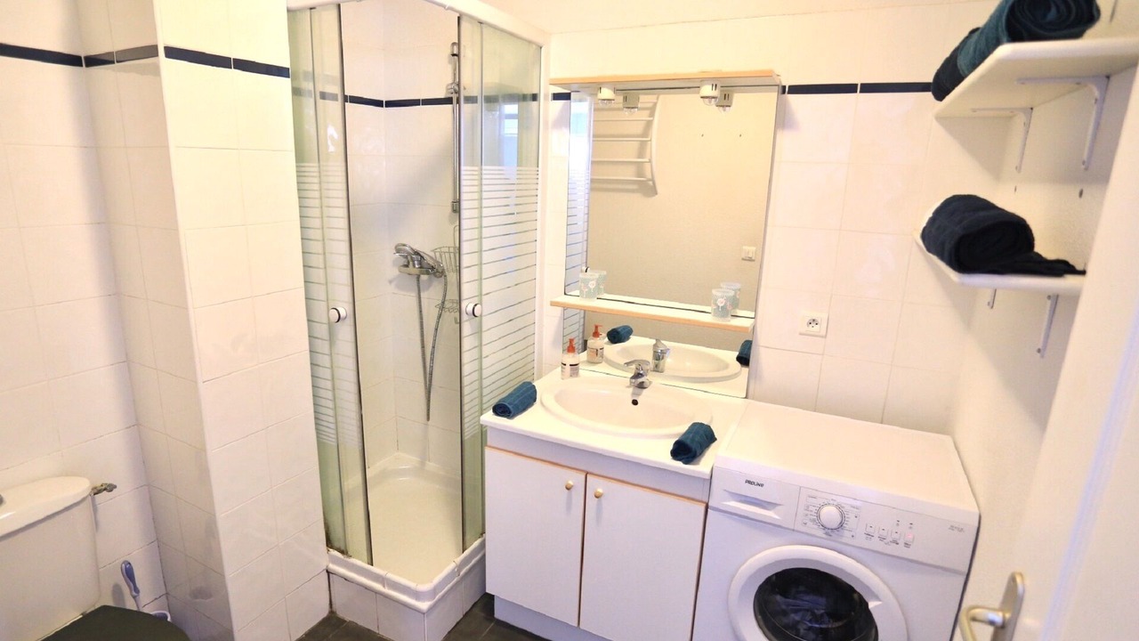 Photo of Bathroom in Miramar