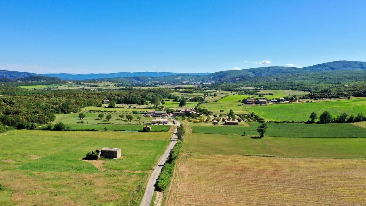 Photo of Outdoor in Simiane-la-Rotonde