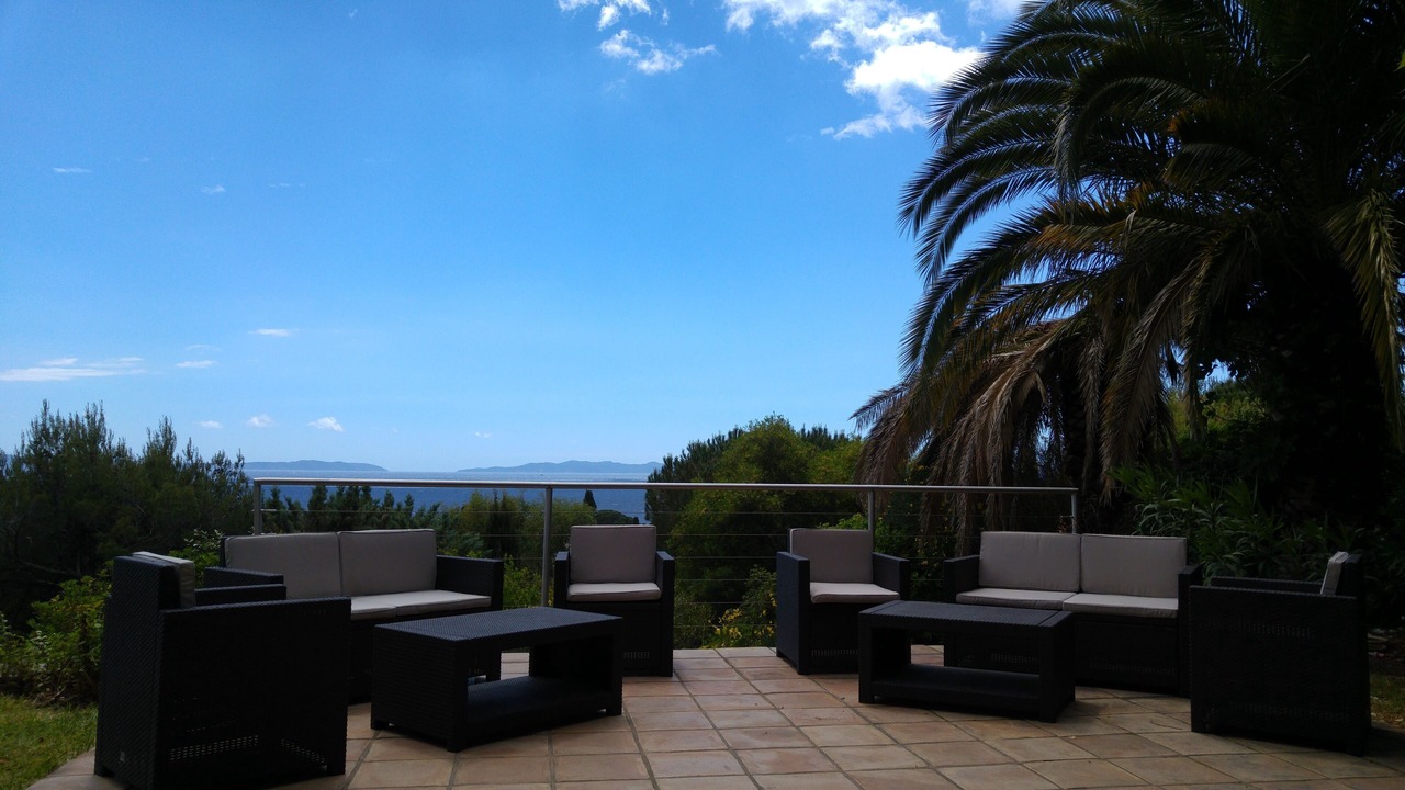 Photo of Patio Balcony in Le Lavandou