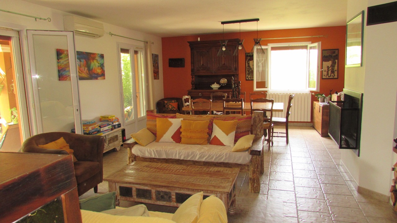 Photo of Livingroom in La Motte-dʼAigues
