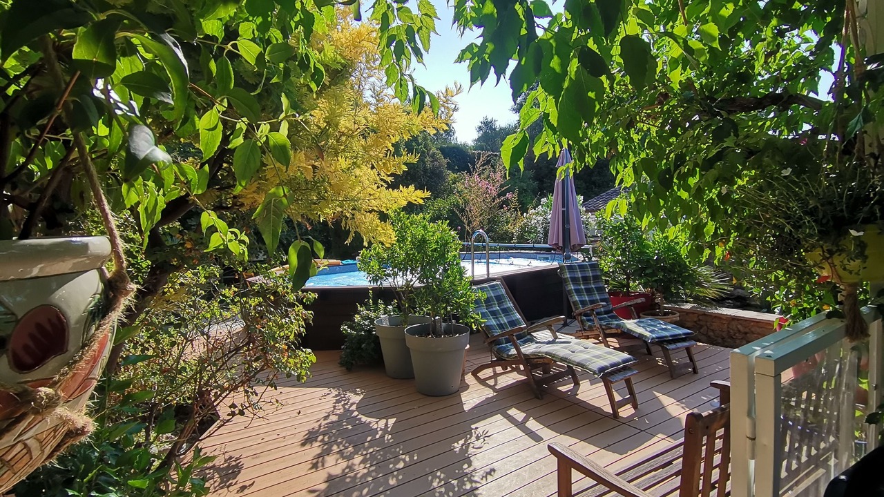 Photo of Outdoor in La Motte-dʼAigues