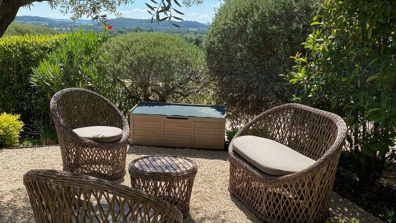 Photo of Outdoor in Cucuron