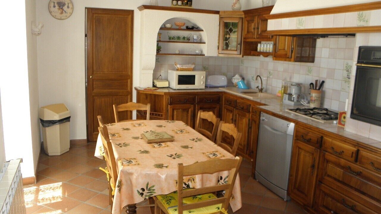 Photo of Kitchen in Vacqueyras