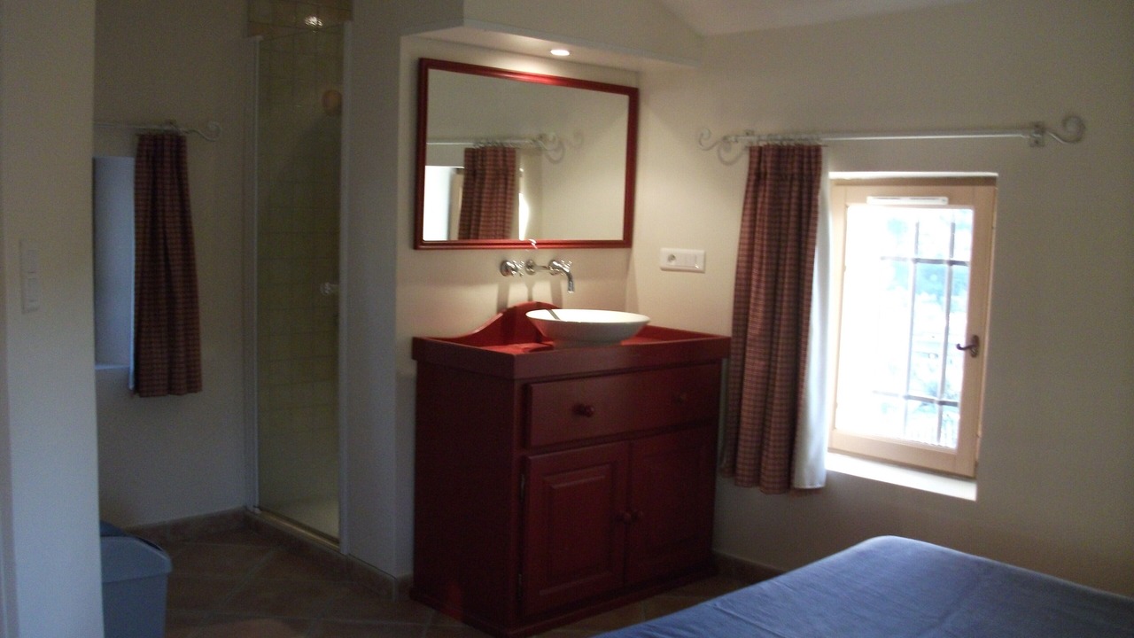 Photo of Bedroom in Apt