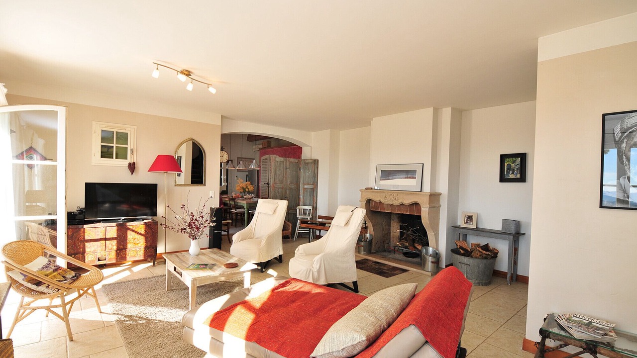 Photo of Livingroom in Lorgues