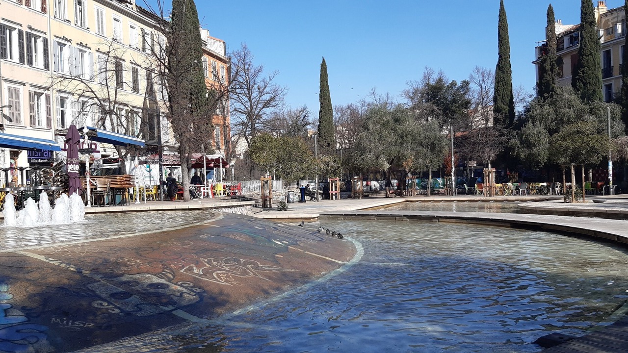 Photo of Others in Noailles