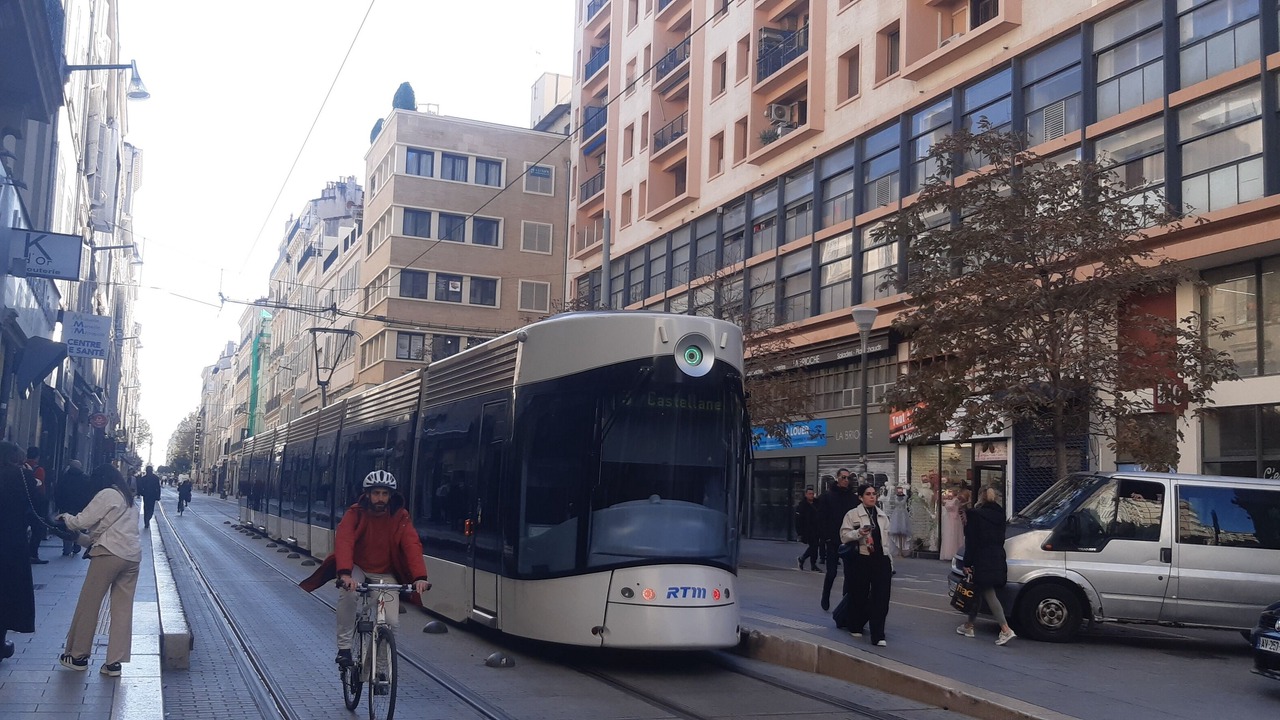 Photo of Others in Noailles