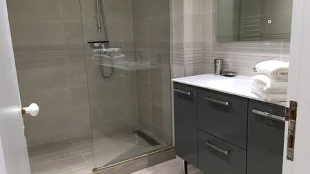 Photo of Bathroom in Mormoiron