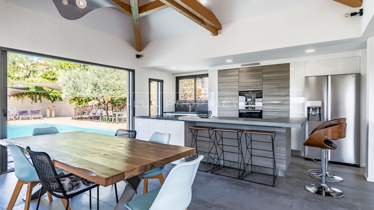 Photo of Kitchen in Ollioules