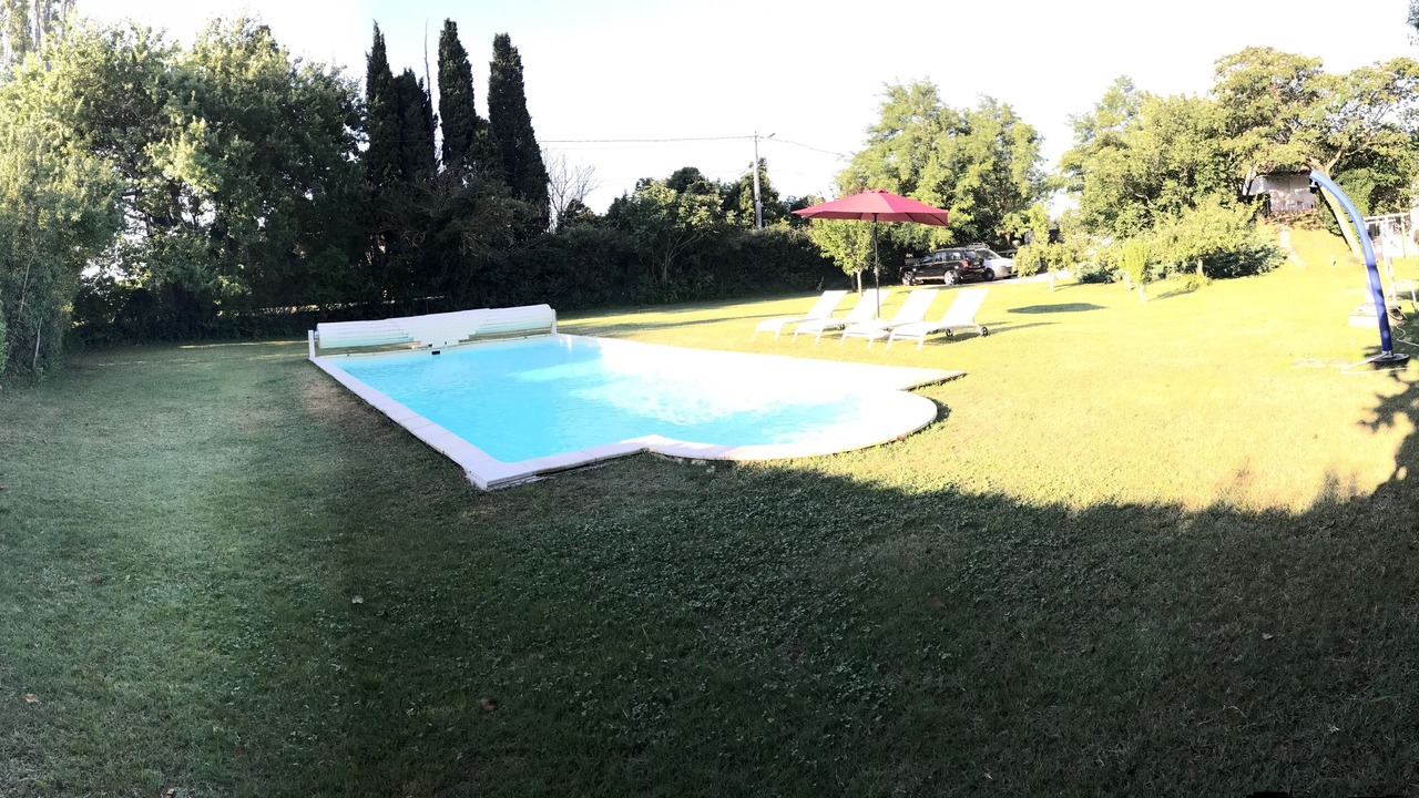 Photo of Outdoor in Camaret-sur-Aigues