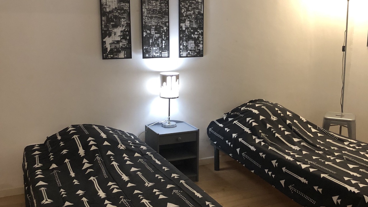 Photo of Bedroom in Camaret-sur-Aigues