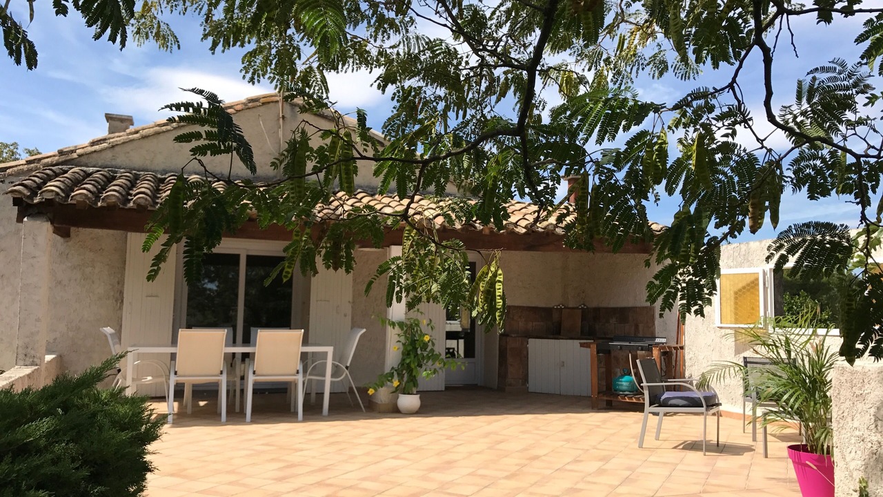 Photo of Outdoor in Camaret-sur-Aigues