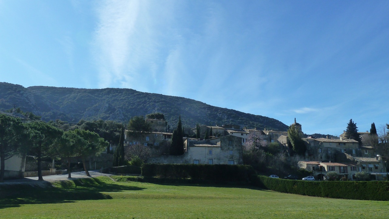 Photo of Outdoor in Maubec