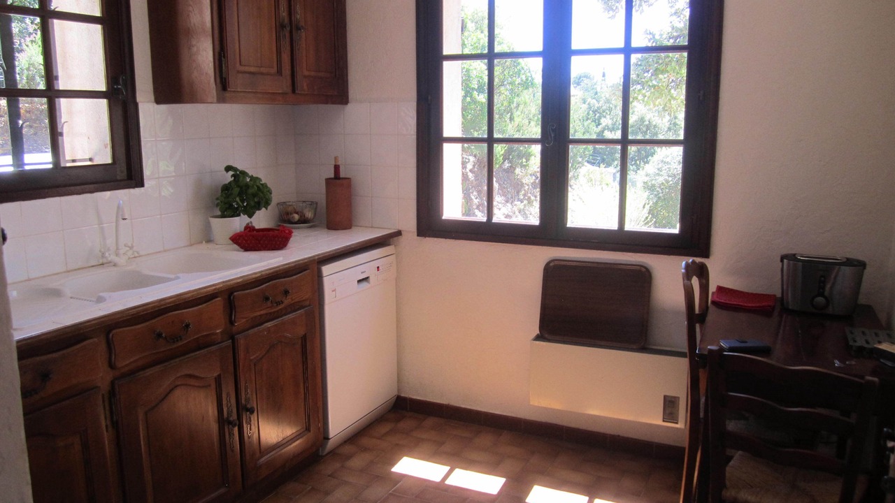 Photo of Kitchen in La Londe-les-Maures