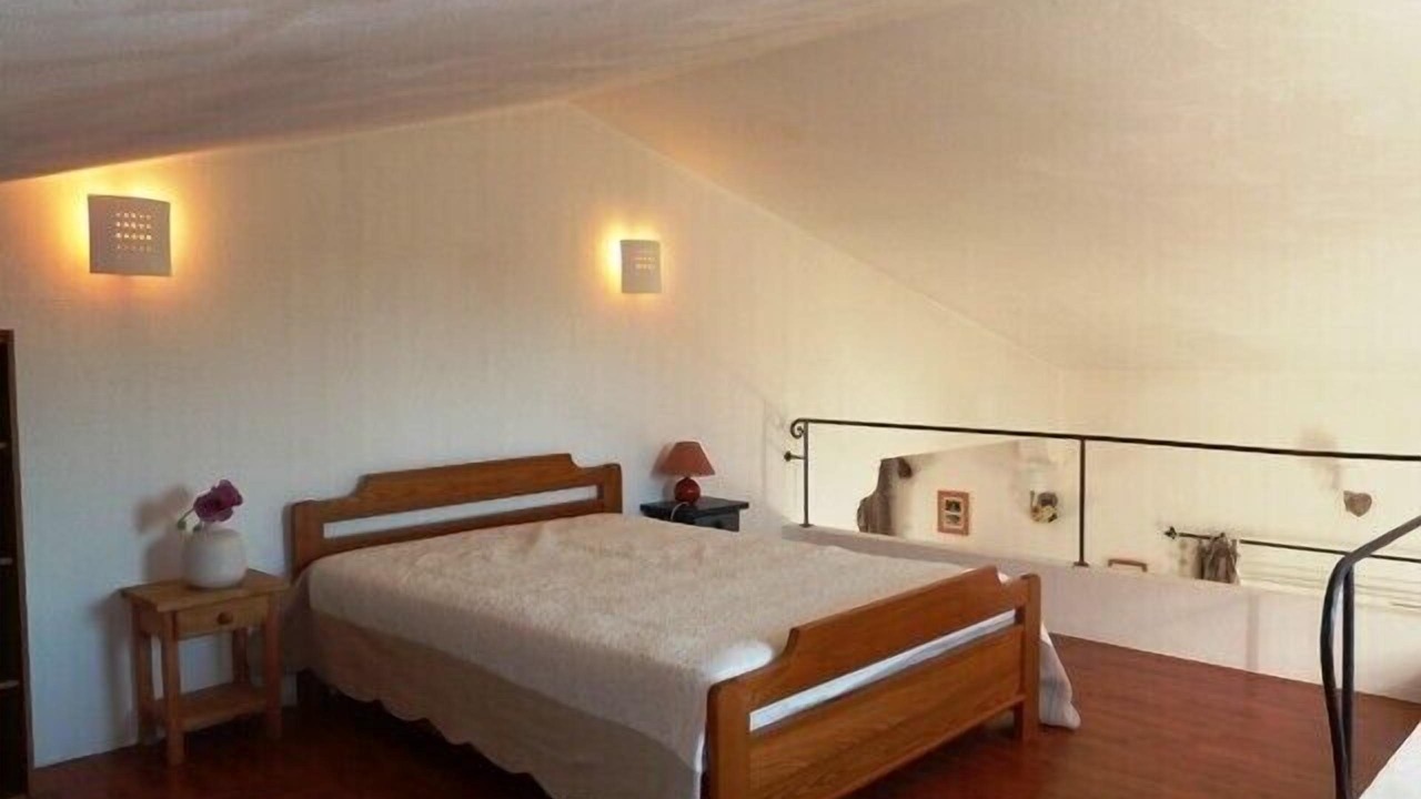 Photo of Bedroom in Saint-Cezaire-sur-Siagne