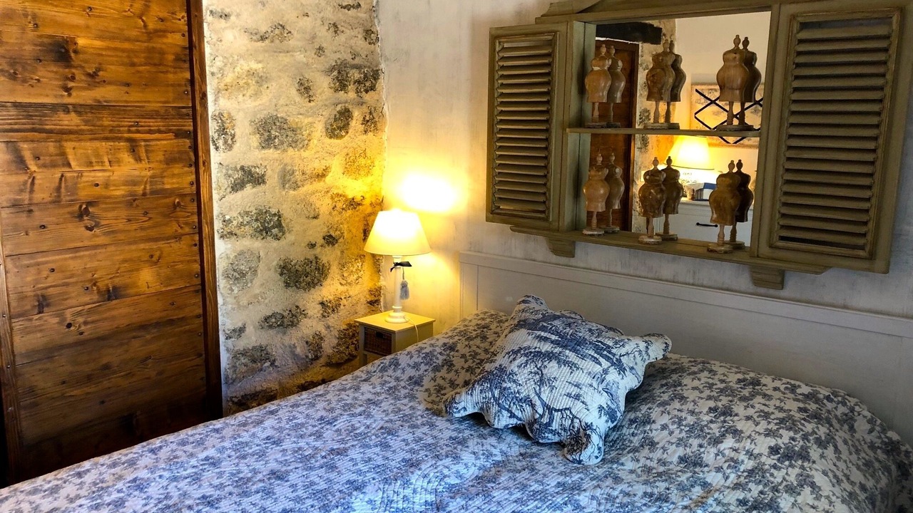 Photo of Bedroom in Viens