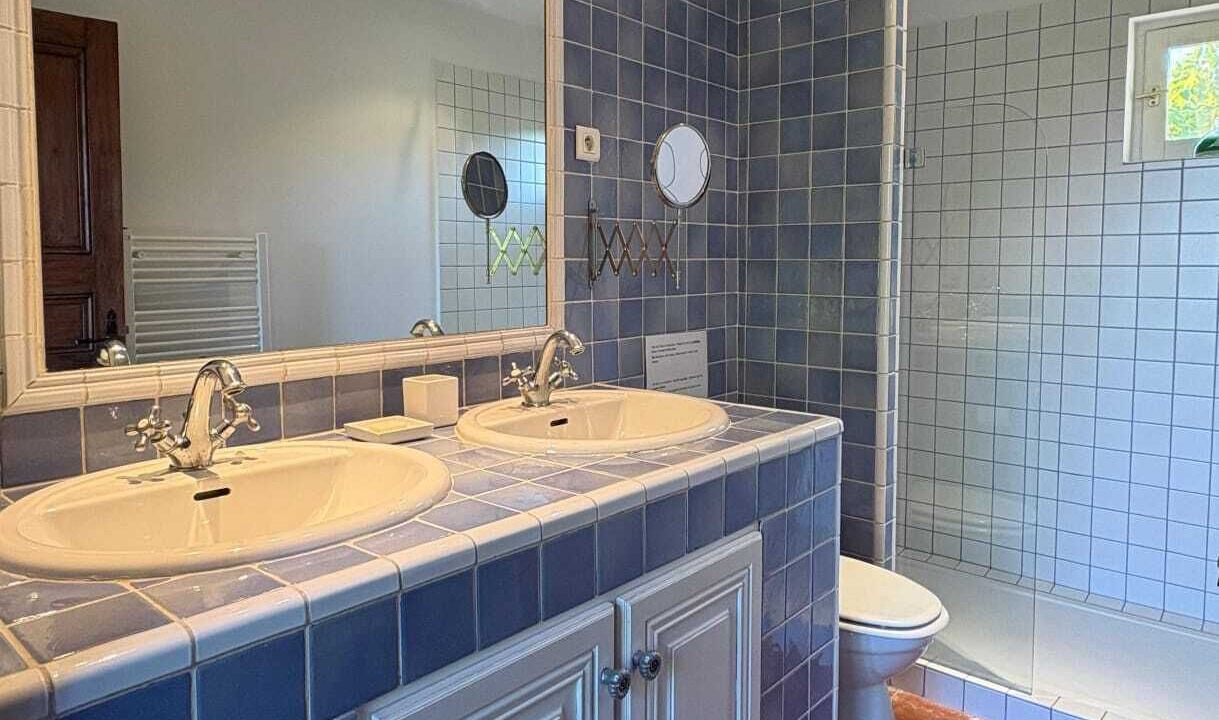 Photo of Bathroom in Lorgues