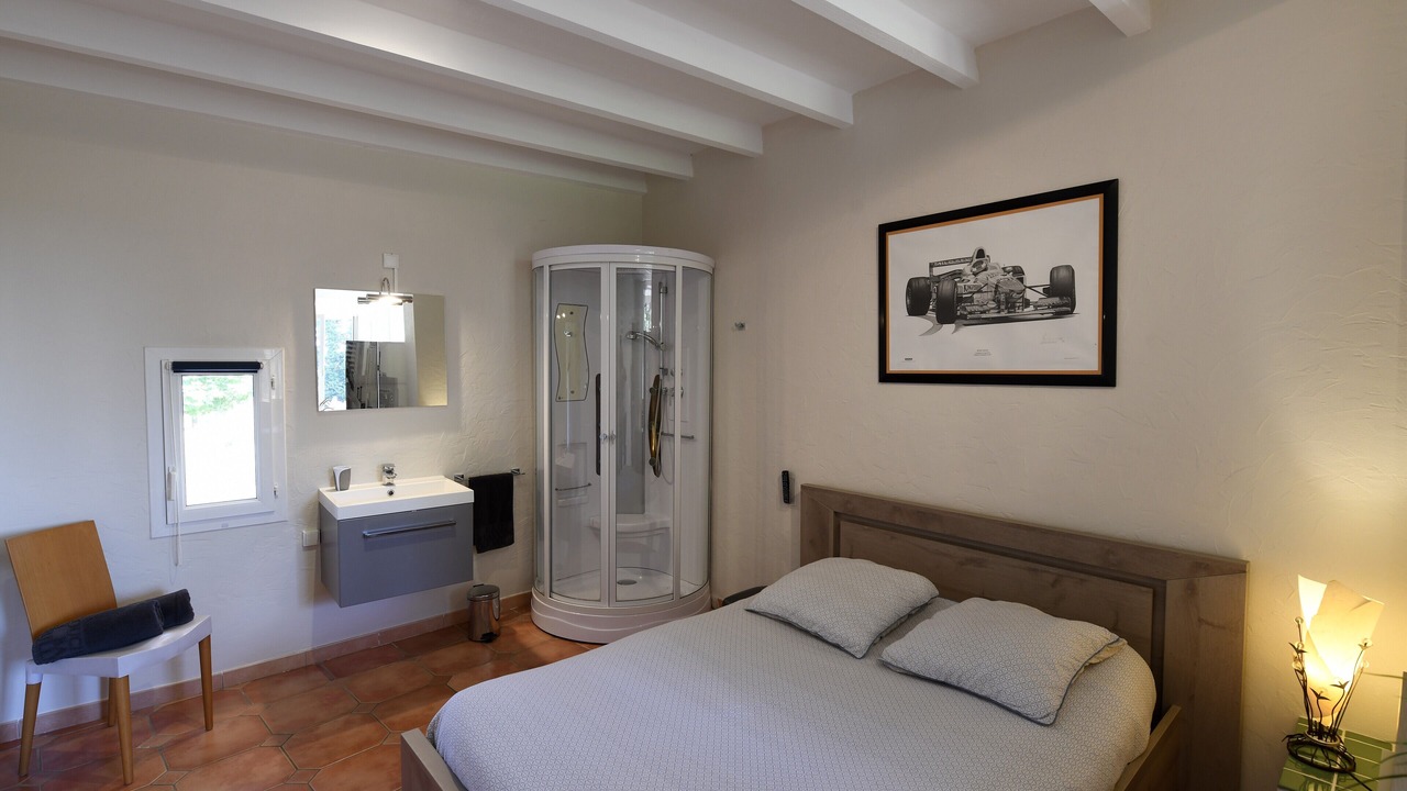 Photo of Bedroom in Caumont-sur-Durance