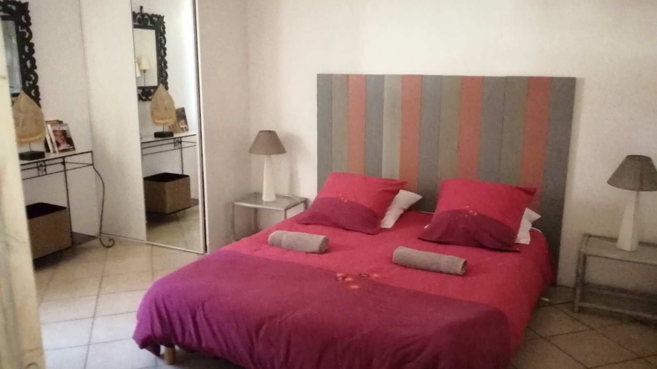 Photo of Bedroom in Tarascon