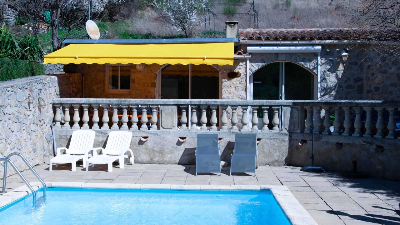 Photo of Outdoor in La Roche-sur-le-Buis