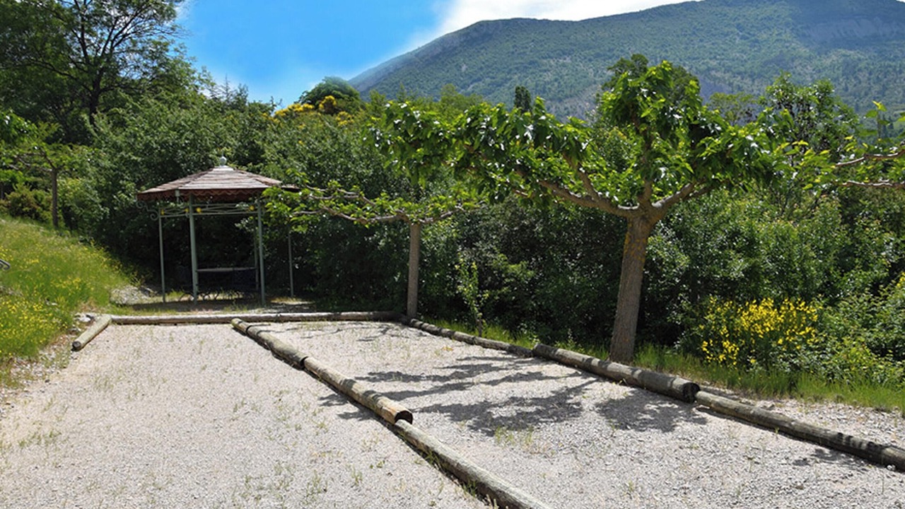 Photo of Outdoor in La Roche-sur-le-Buis