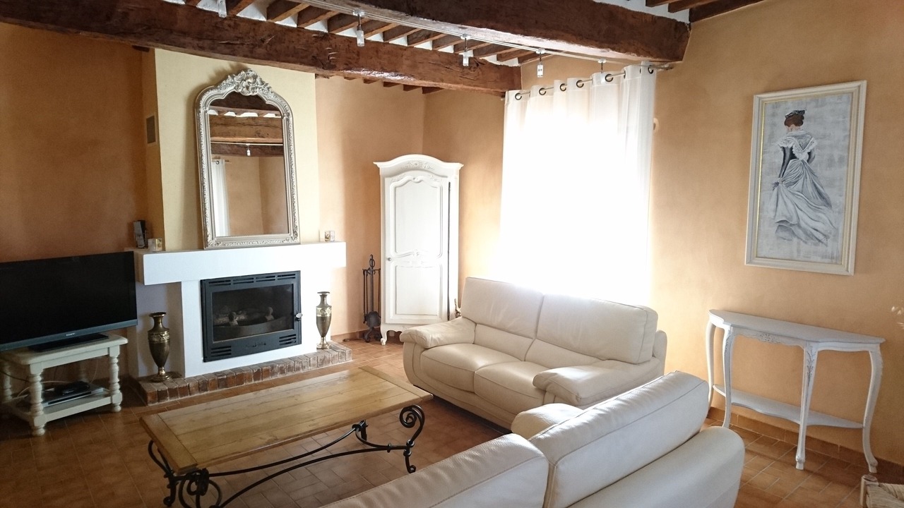 Photo of Livingroom in Saint-Martin-de-Castillon