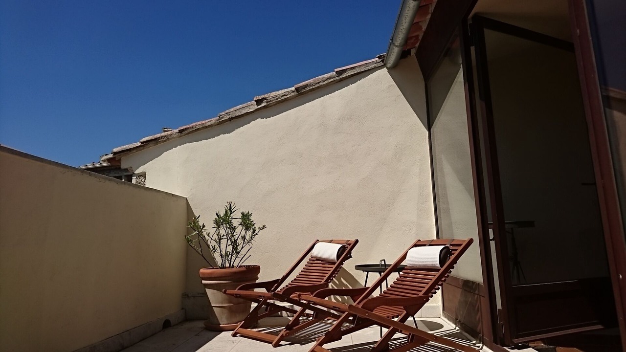 Photo of Patio Balcony in Saint-Martin-de-Castillon