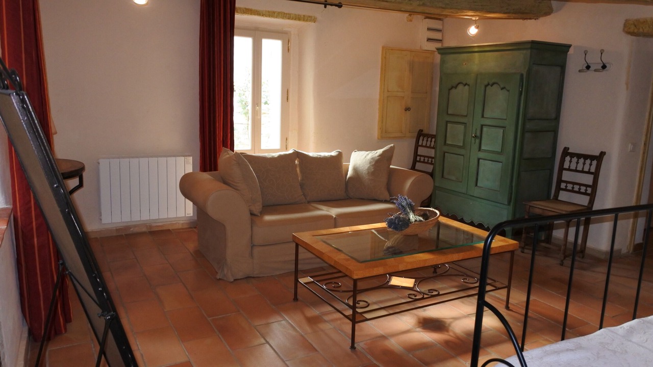Photo of Livingroom in Saint-Martin-de-Castillon
