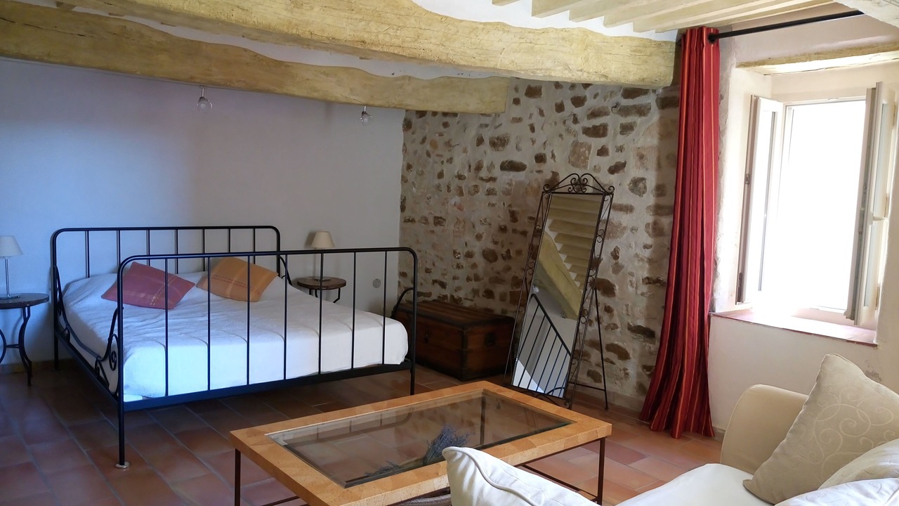 Photo of Bedroom in Saint-Martin-de-Castillon