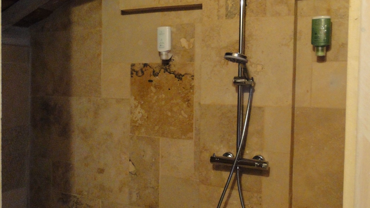 Photo of Bathroom in Saint-Hippolyte-le-Graveyron