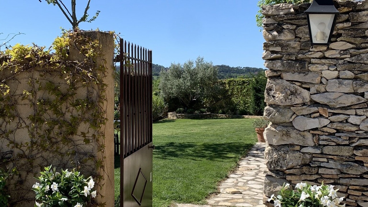 Photo of Outdoor in Roussillon
