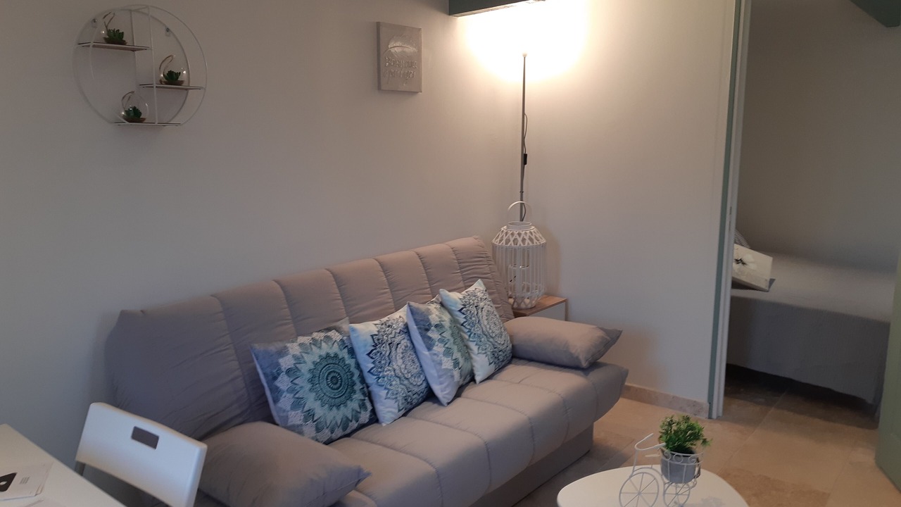 Photo of Livingroom in Caumont-sur-Durance