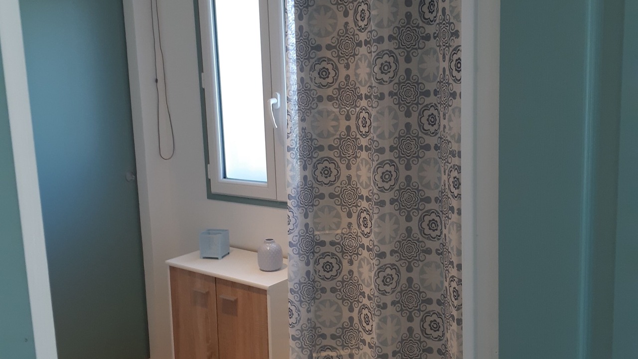 Photo of Bedroom in Caumont-sur-Durance