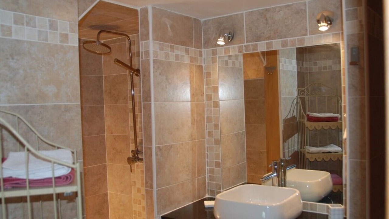 Photo of Bathroom in Vinsobres