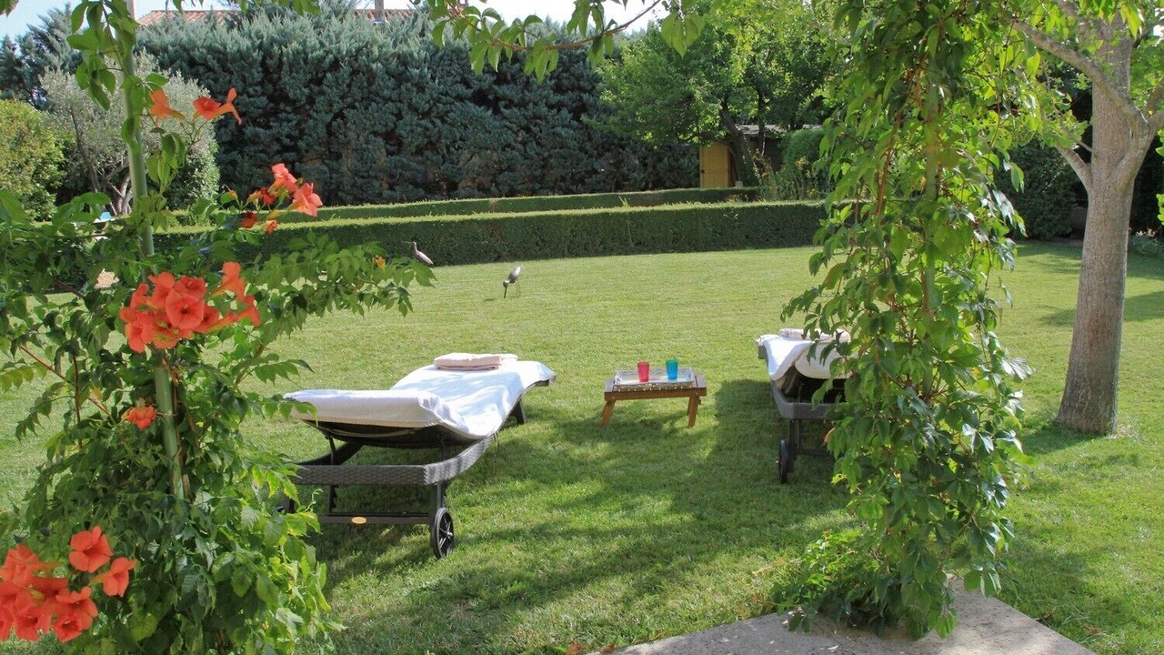 Photo of Outdoor in Orange