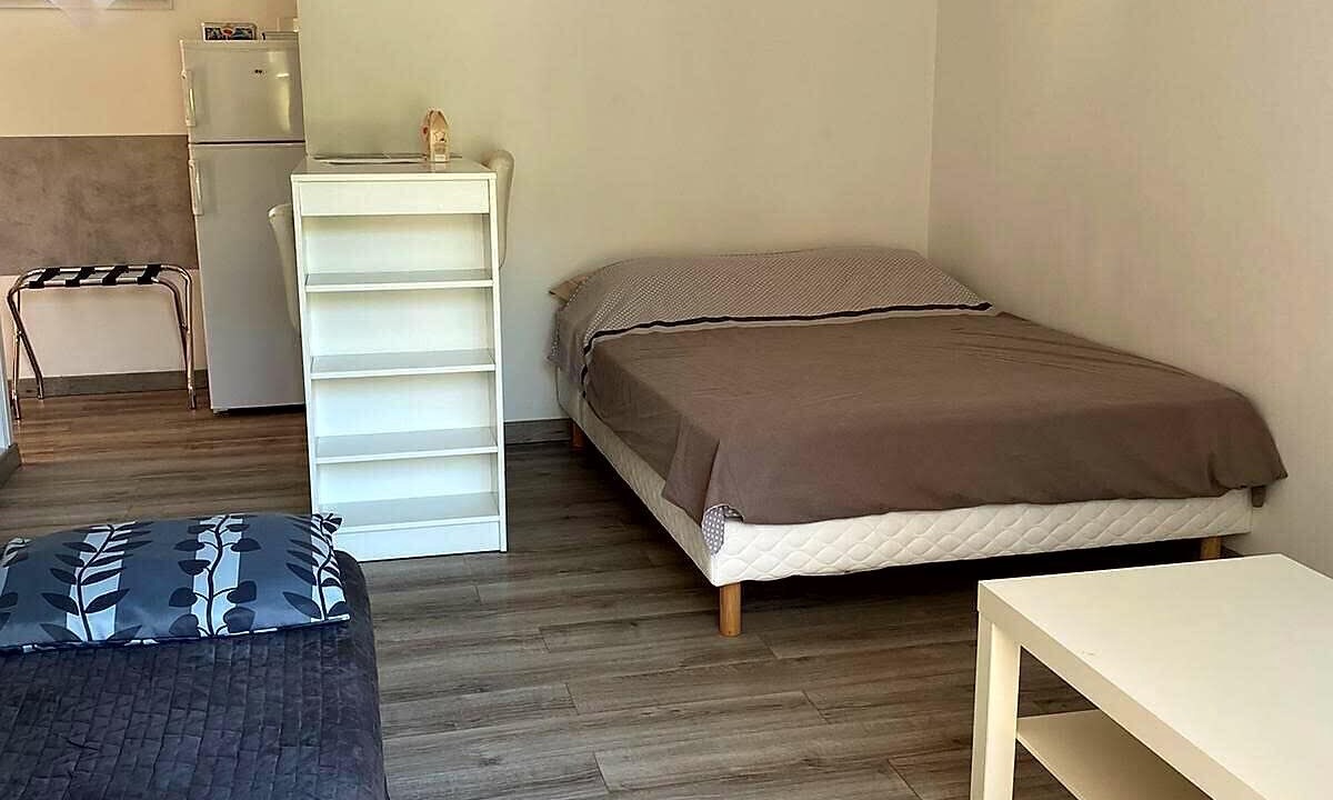 Photo of Bedroom in La Penne-sur-Huveaune