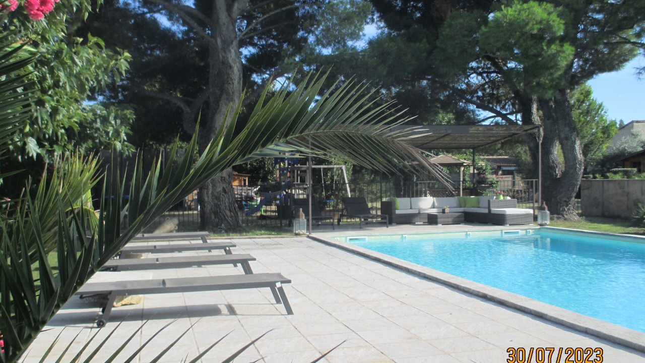 Photo of Outdoor in Noves