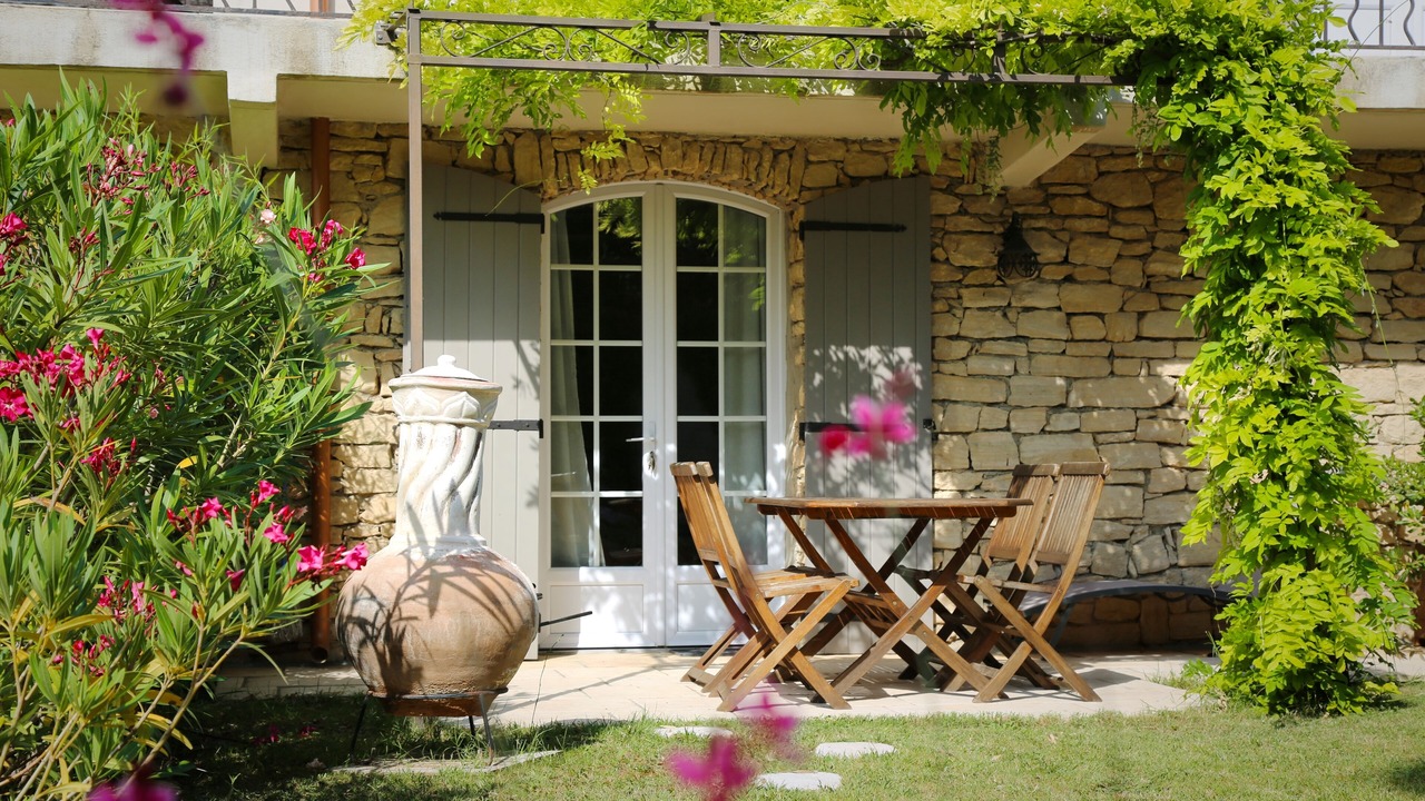 Photo of Outdoor in Noves