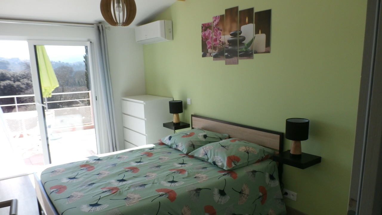 Photo of Bedroom in Carces