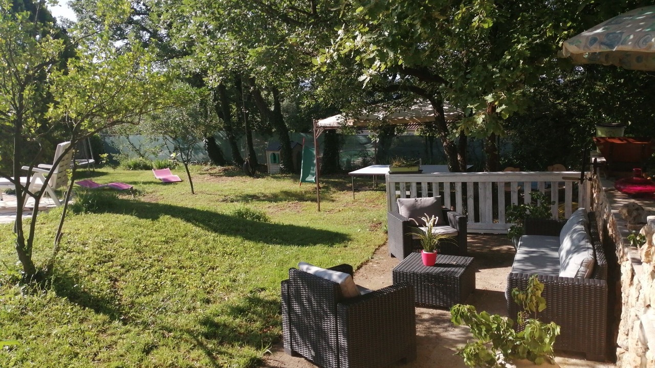Photo of Patio Balcony in La Roquebrussanne