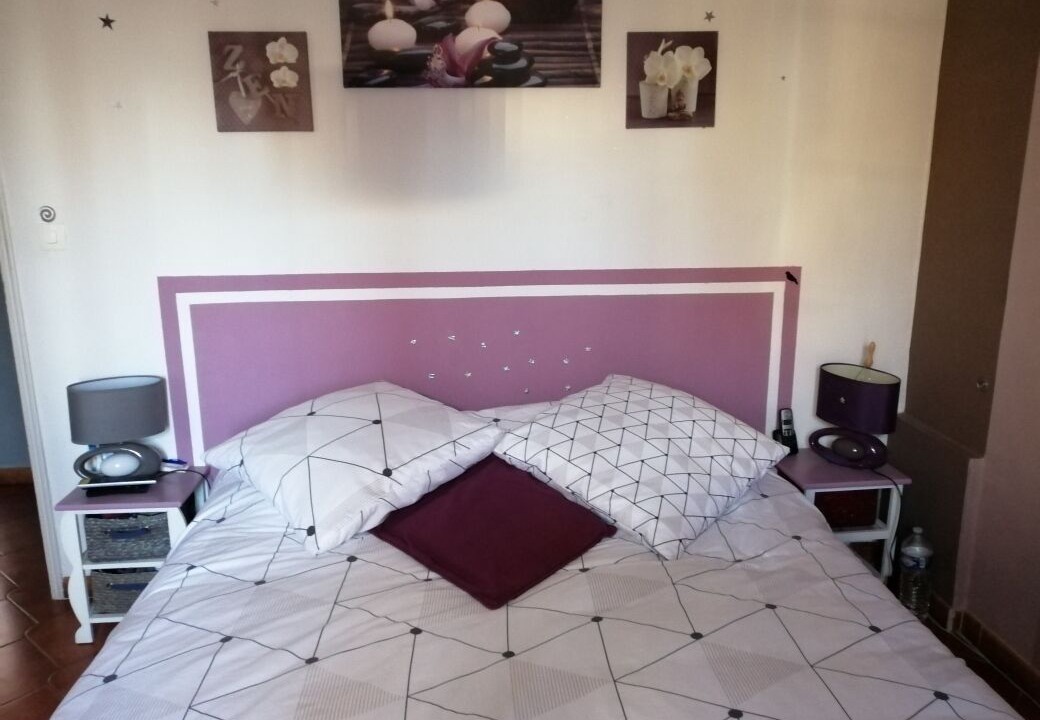 Photo of Bedroom in La Roquebrussanne