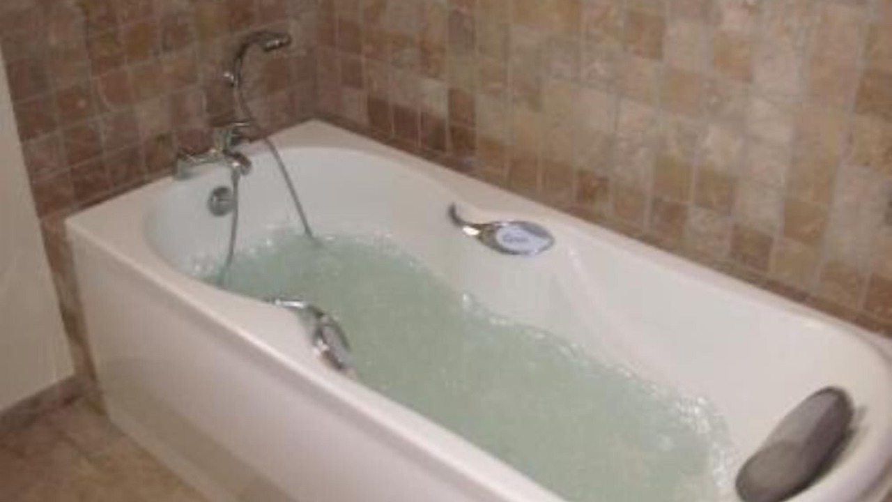 Photo of Bathroom in Verquieres