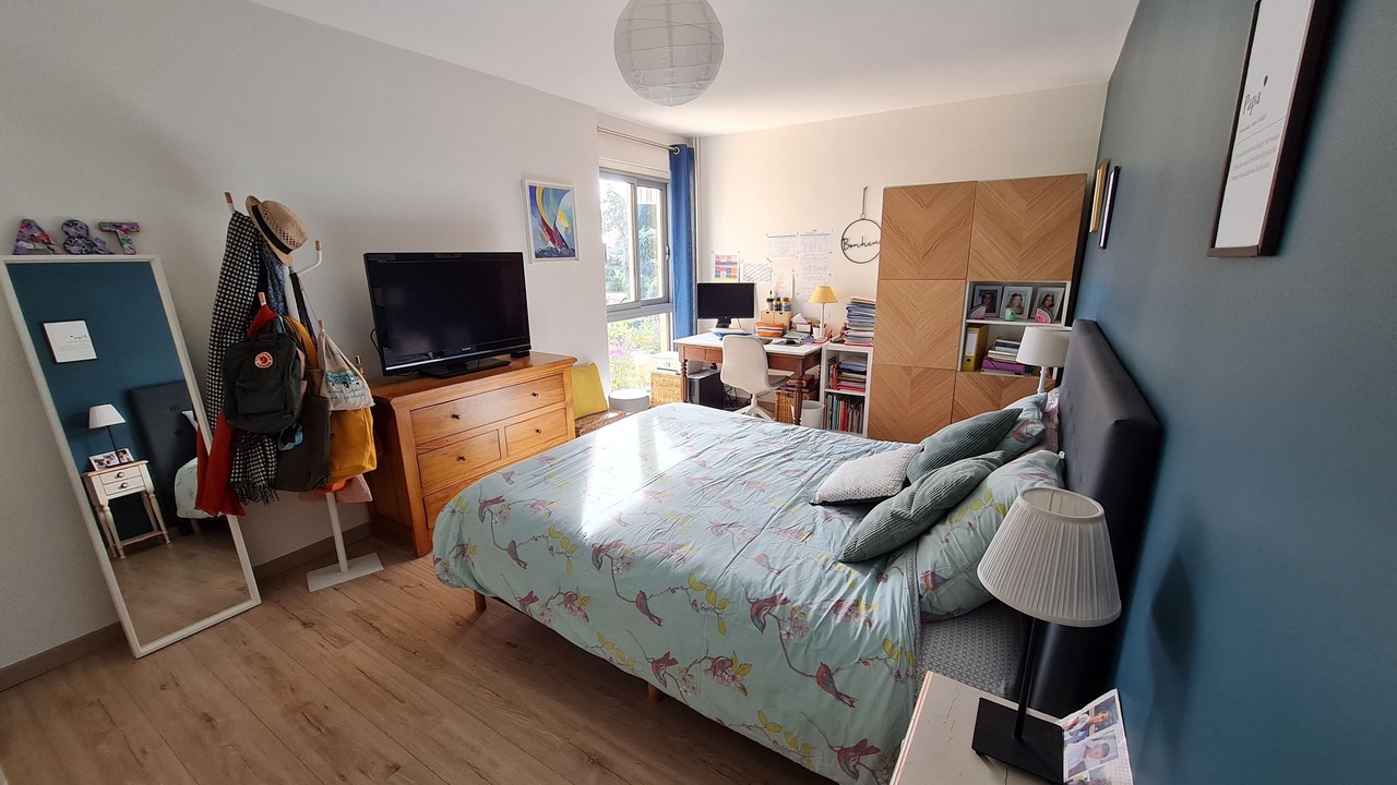 Photo of Bedroom in Pernes-les-Fontaines