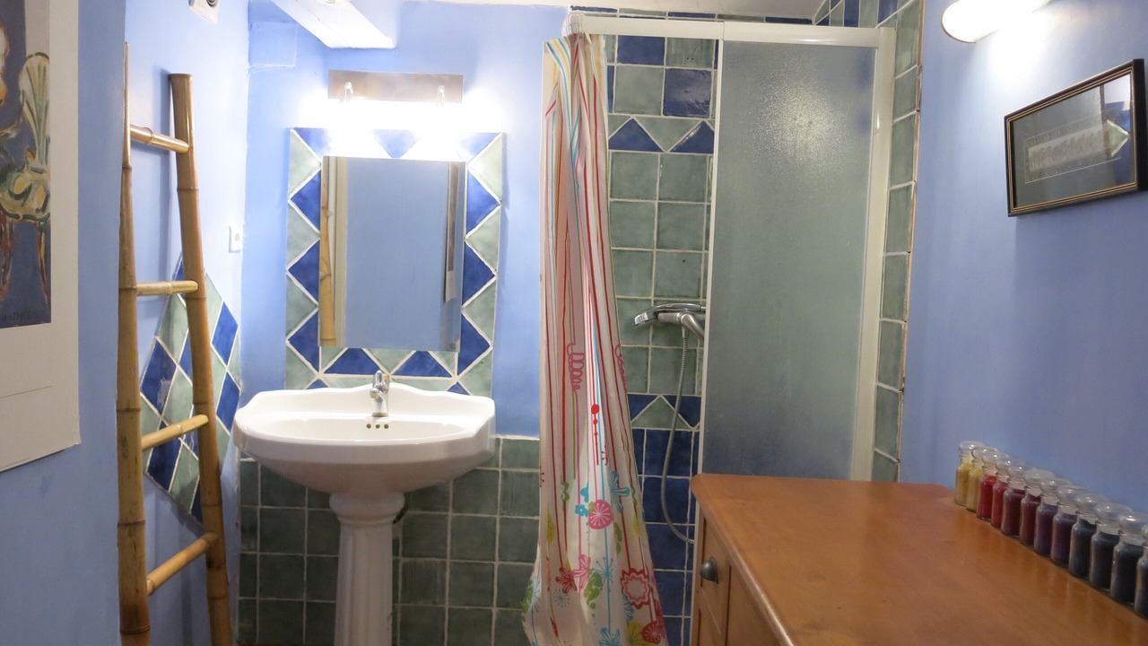 Photo of Bathroom in Montolivet