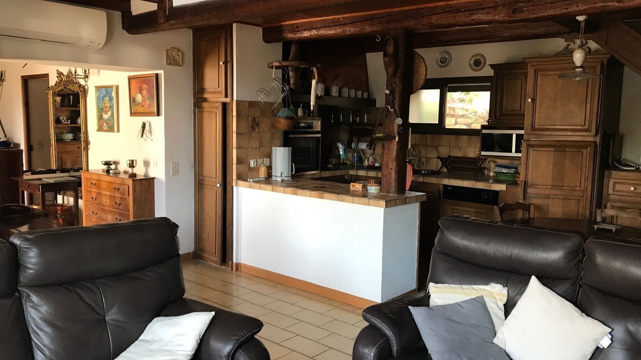 Photo of Livingroom in La Couronne
