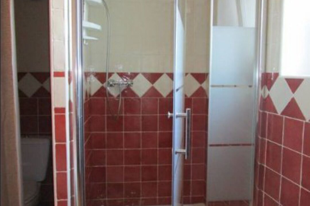 Photo of Bathroom in Courthezon