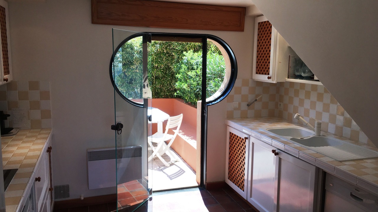 Photo of Kitchen in Porquerolles