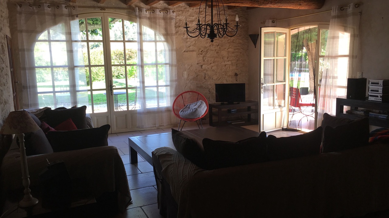 Photo of Livingroom in Saint-Etienne-du-Gres